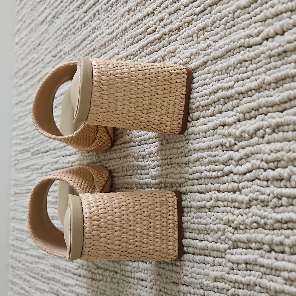 Monrovia Raffia Sandals - Picture 3 of 5